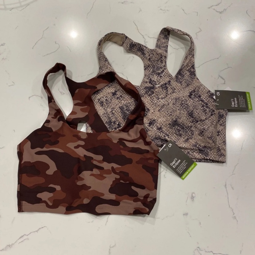 NWT set of 2 Gapfit sports bra XS